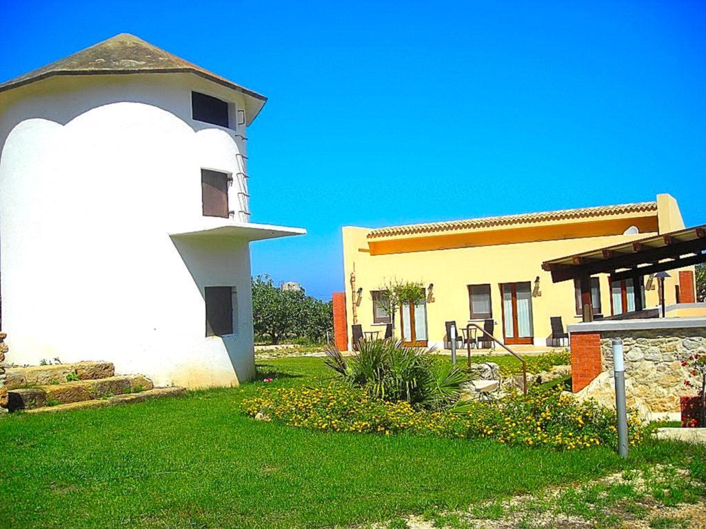 Azienda Agrituristica Tenuta Pizzolungo Érice Exterior foto
